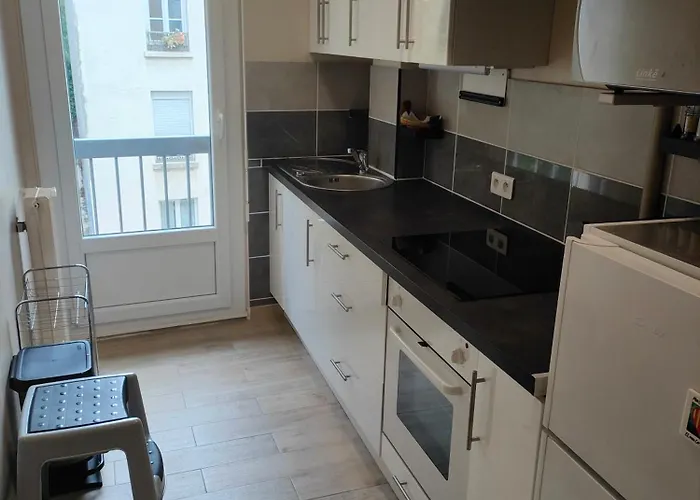 Location D'appartements 47 M Paris